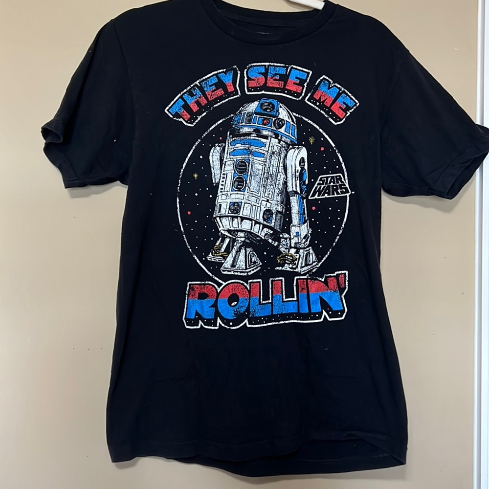 Black Star Wars R2D2 Tee shirt